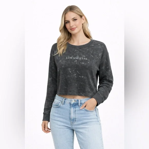 Kendall & Kylie Jenner Los Angeles Cropped Sweatshirt - Picture 1 of 7